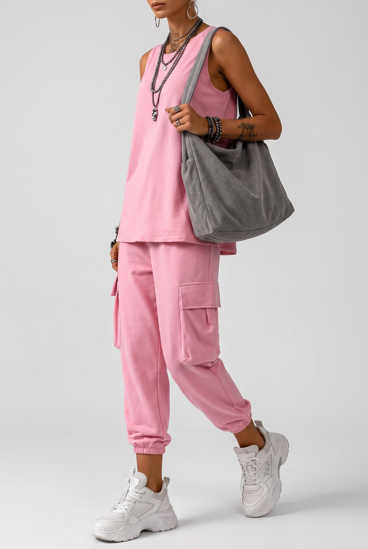 Noelia Cargo Set - Rosa - pose