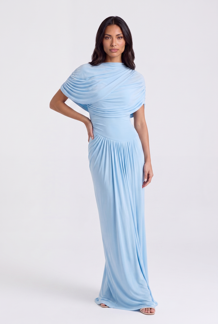pose baby blue