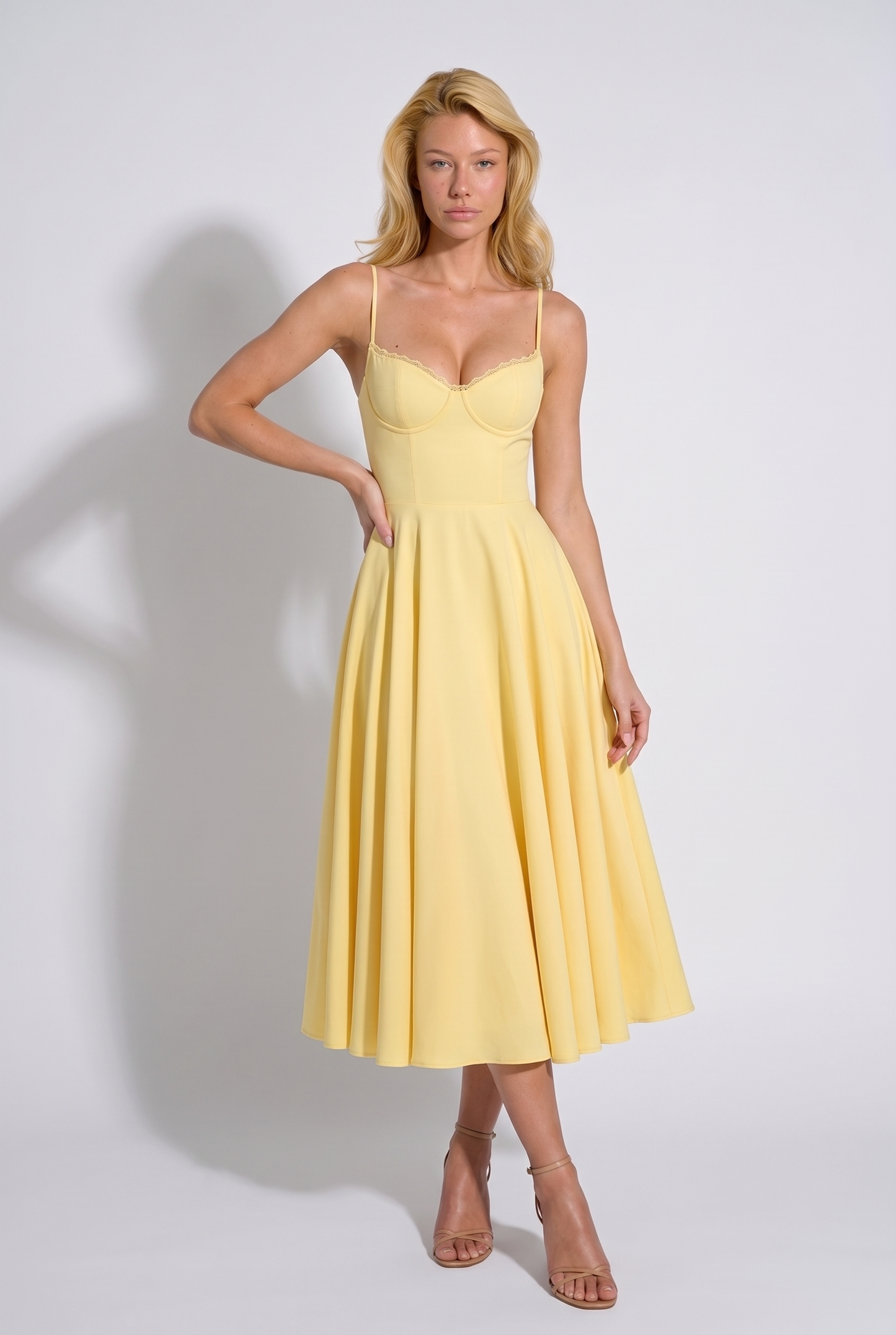 Pose Butter Yellow